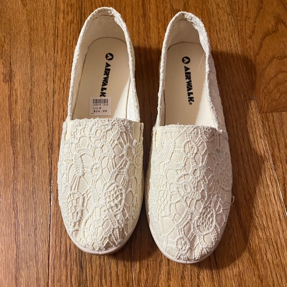 Airwalk Shoes - Airwalk Crochet Dream